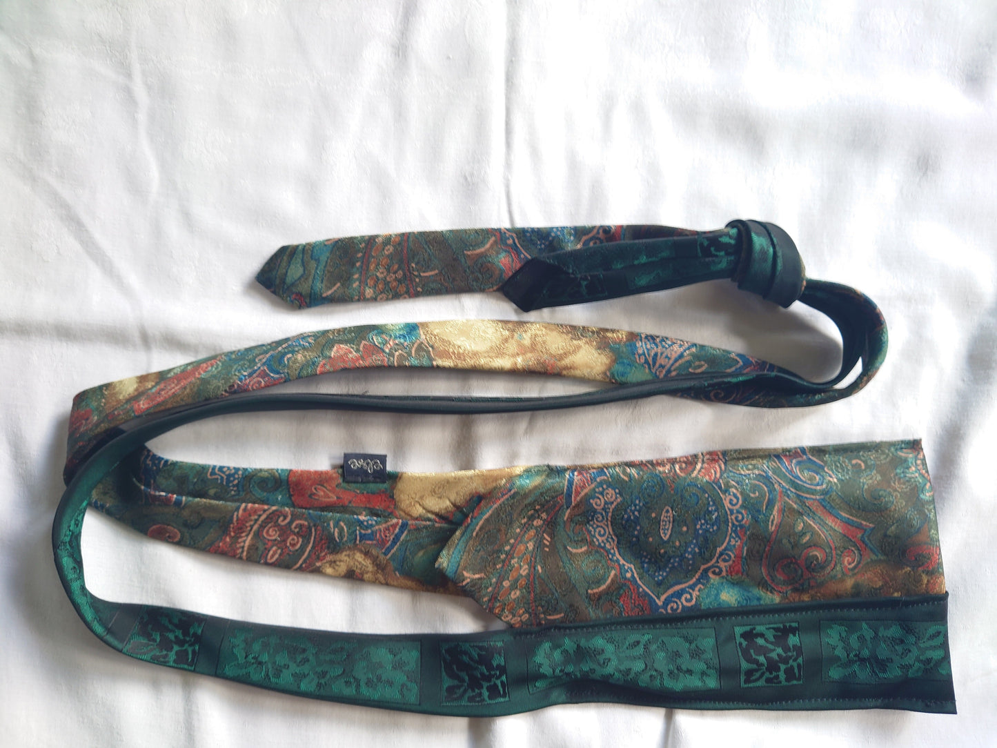 Krawattentasche – nachhaltiges Upcycling-Unikat - verschiedene Farben, Größen, Designs
