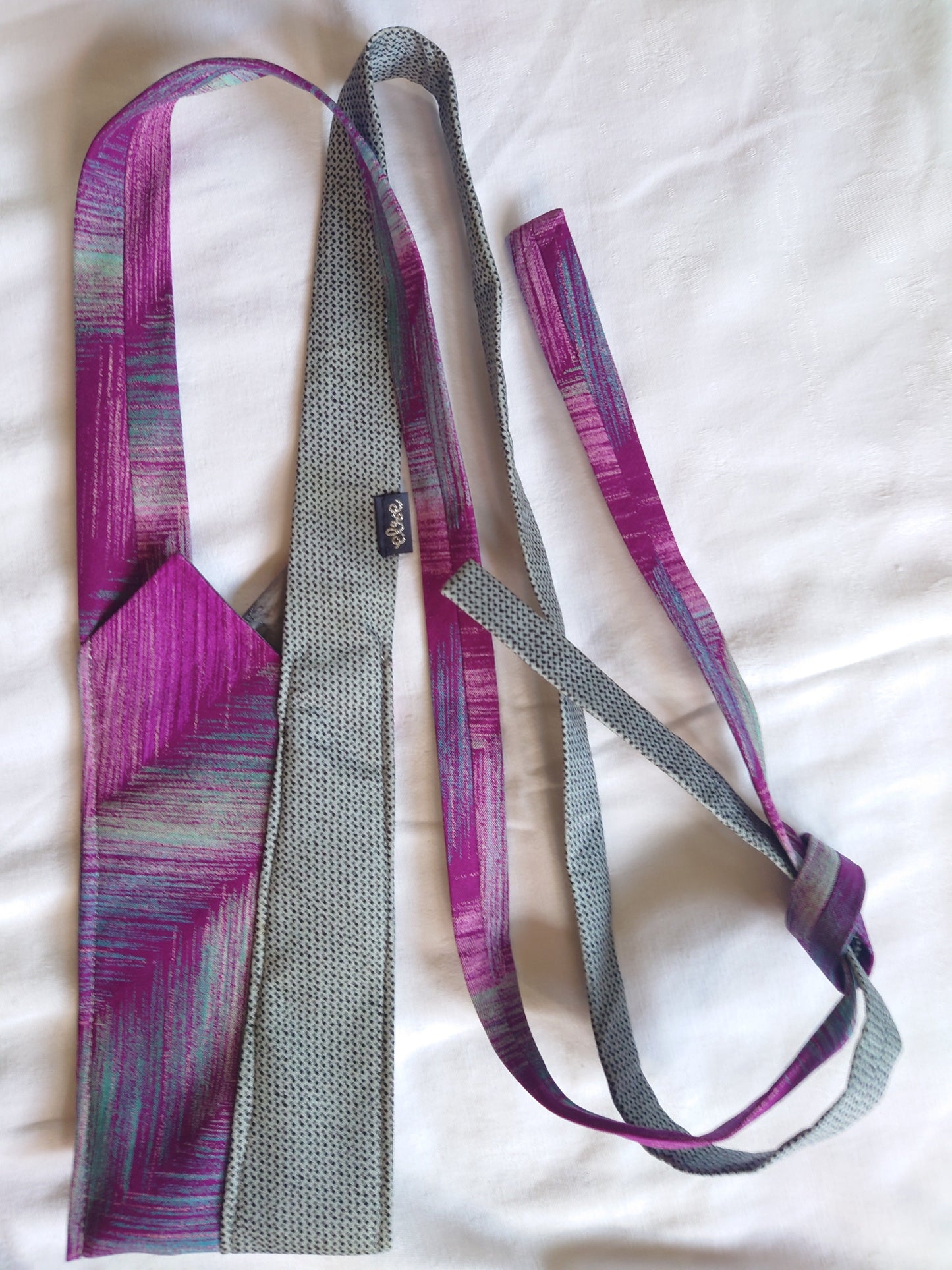 Krawattentasche – nachhaltiges Upcycling-Unikat - verschiedene Farben, Größen, Designs